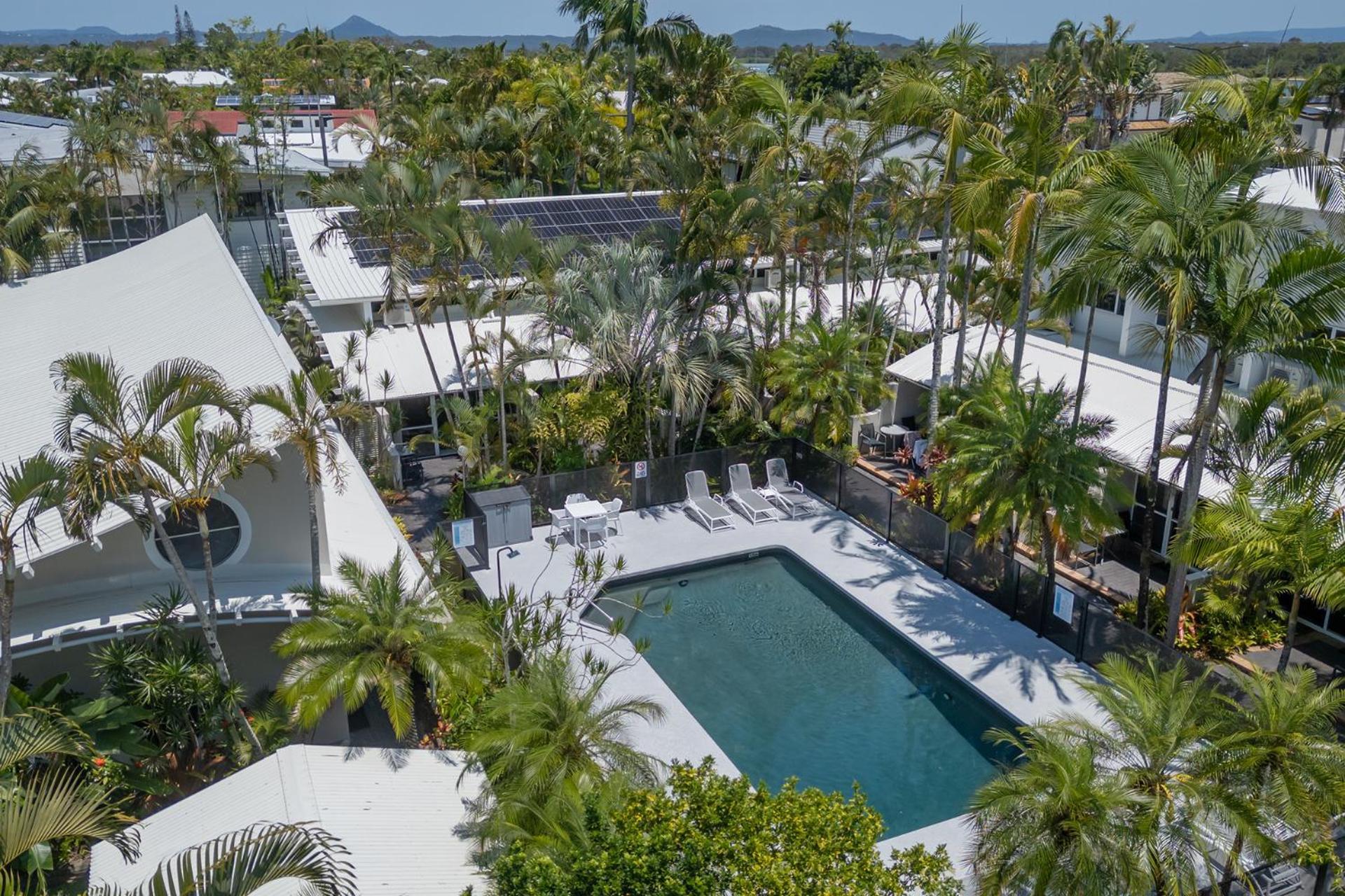 Caribbean Noosa Aparthotel Exterior photo