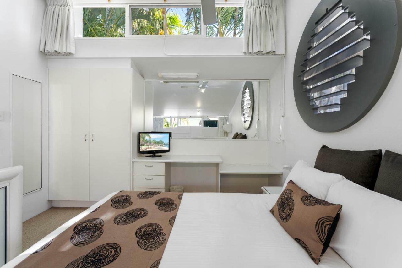 Caribbean Noosa Aparthotel Exterior photo